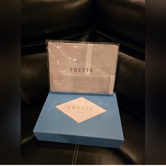 Frette Luxury 2025 New Luxury King Duvet Set& 2 Euro Shams Perl Grey Reversible - Picture 7 of 15